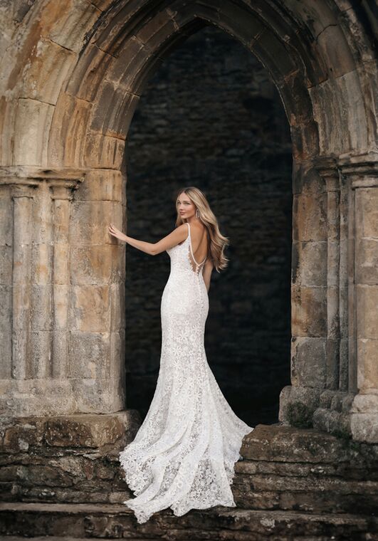 Disney Fairy Tale Weddings Rapunzel - D416 Sheath Wedding Dress - 3