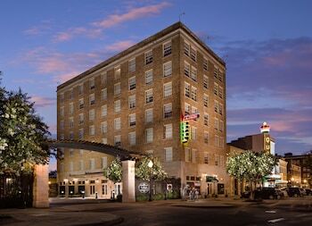 Picture of LaSalle Boutique Hotel and The Downtown Elixir and Spirits