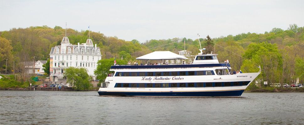 Picture of Lady Katharine Cruise Line