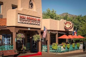Picture of Table Mountain Inn