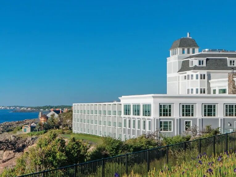 Picture of Cliff House Maine