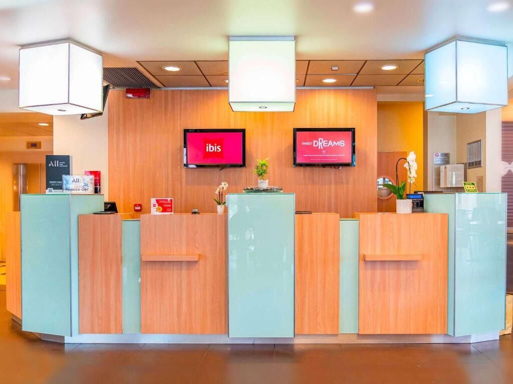 Picture of Hotel ibis Como - Grandate