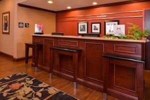 Picture of Hampton Inn Litchfield (Call Hotel Directly)