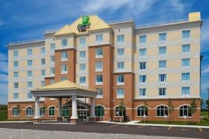 Picture of Holiday Inn Express Hotel & Suites CLARINGTON BOWMANVILLE an IHG Hotel