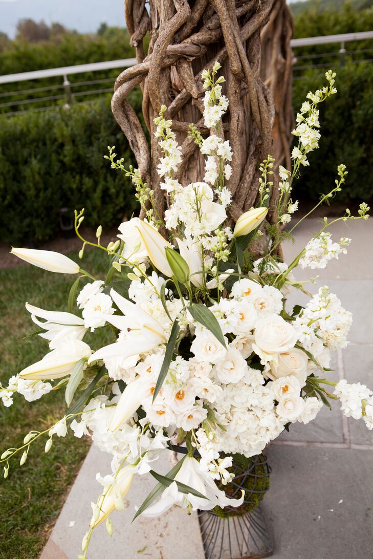 Lush White Lily, Rose and Hydrangea Accent