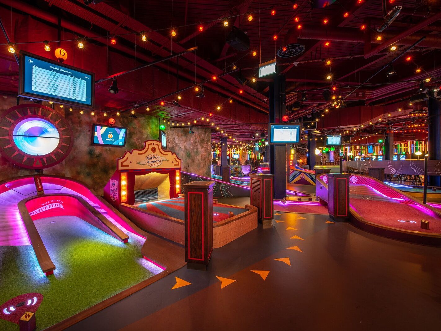 Picture of Puttshack - Nashville