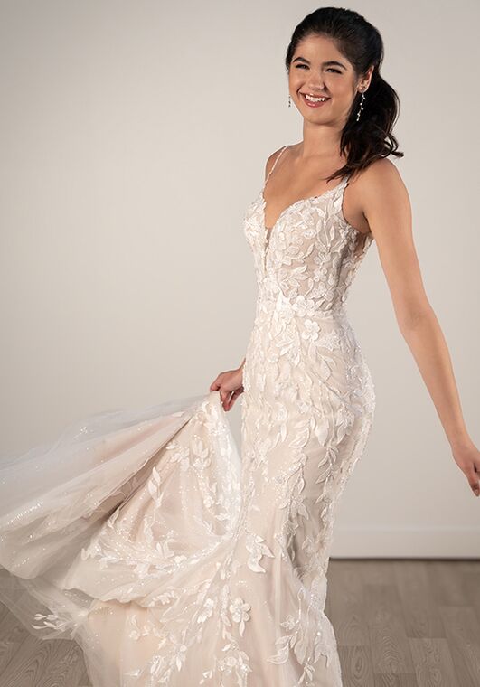 Stella York 8050 Fit-and-Flare Wedding Dress - 3