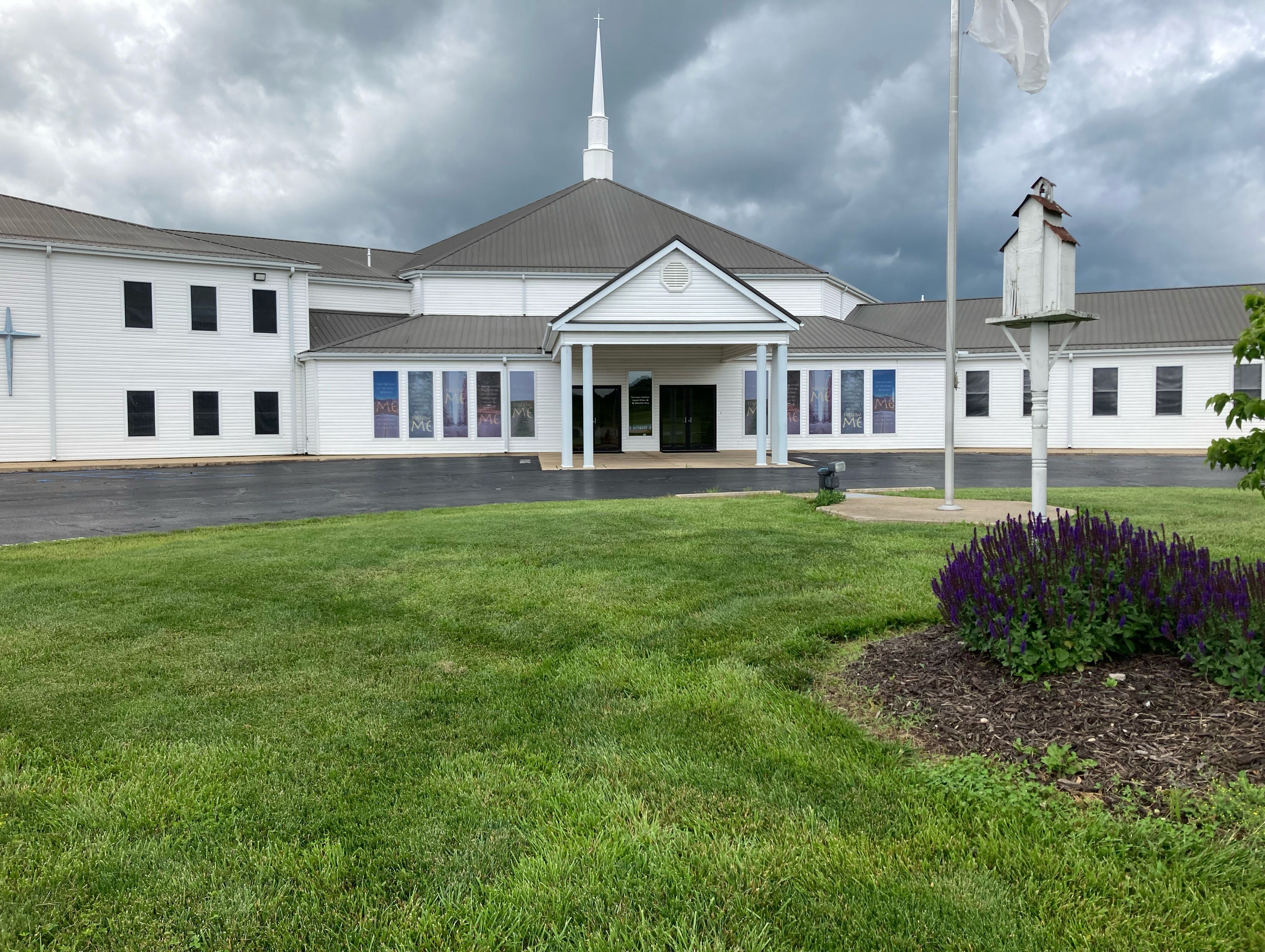Picture of New Harmony Church