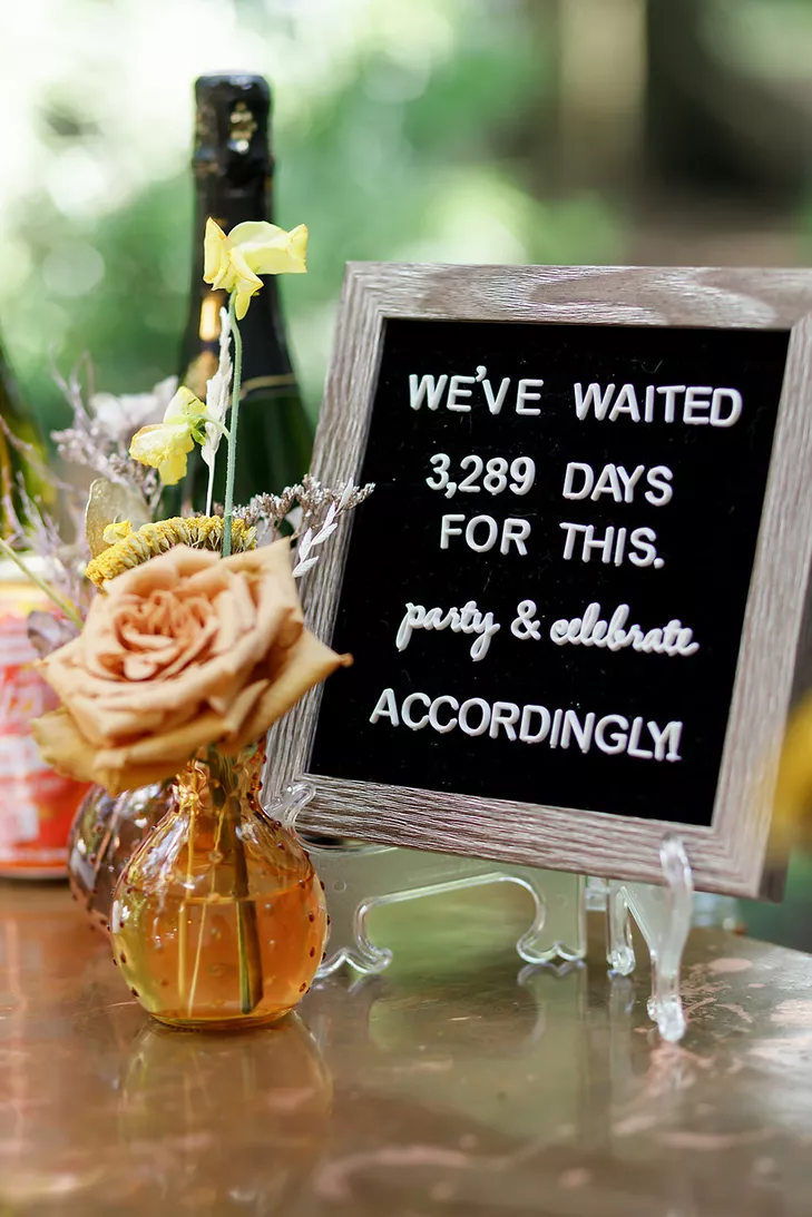 DIY letterboard sign