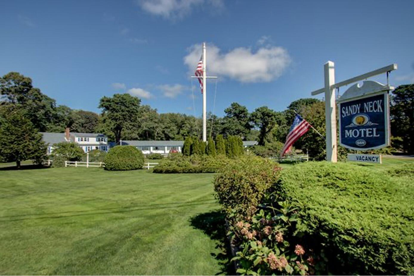 Picture of Sandy Neck Motel