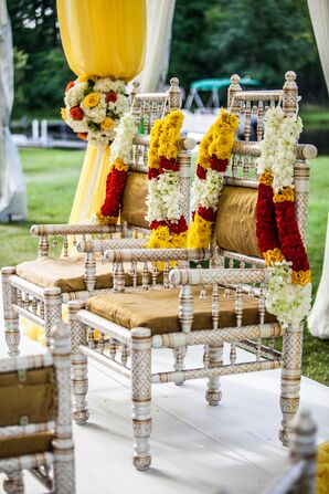 Silver Chiavari Chairs with Garlands