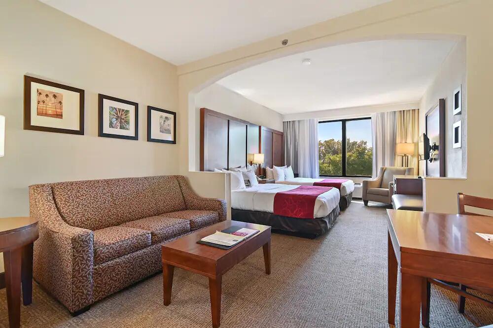 Picture of Comfort Suites Miami - Kendall