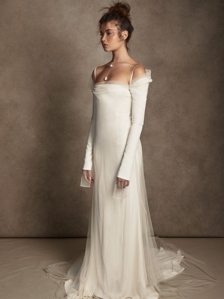 EditorApproved '90s Wedding Dress Trends for 20232024