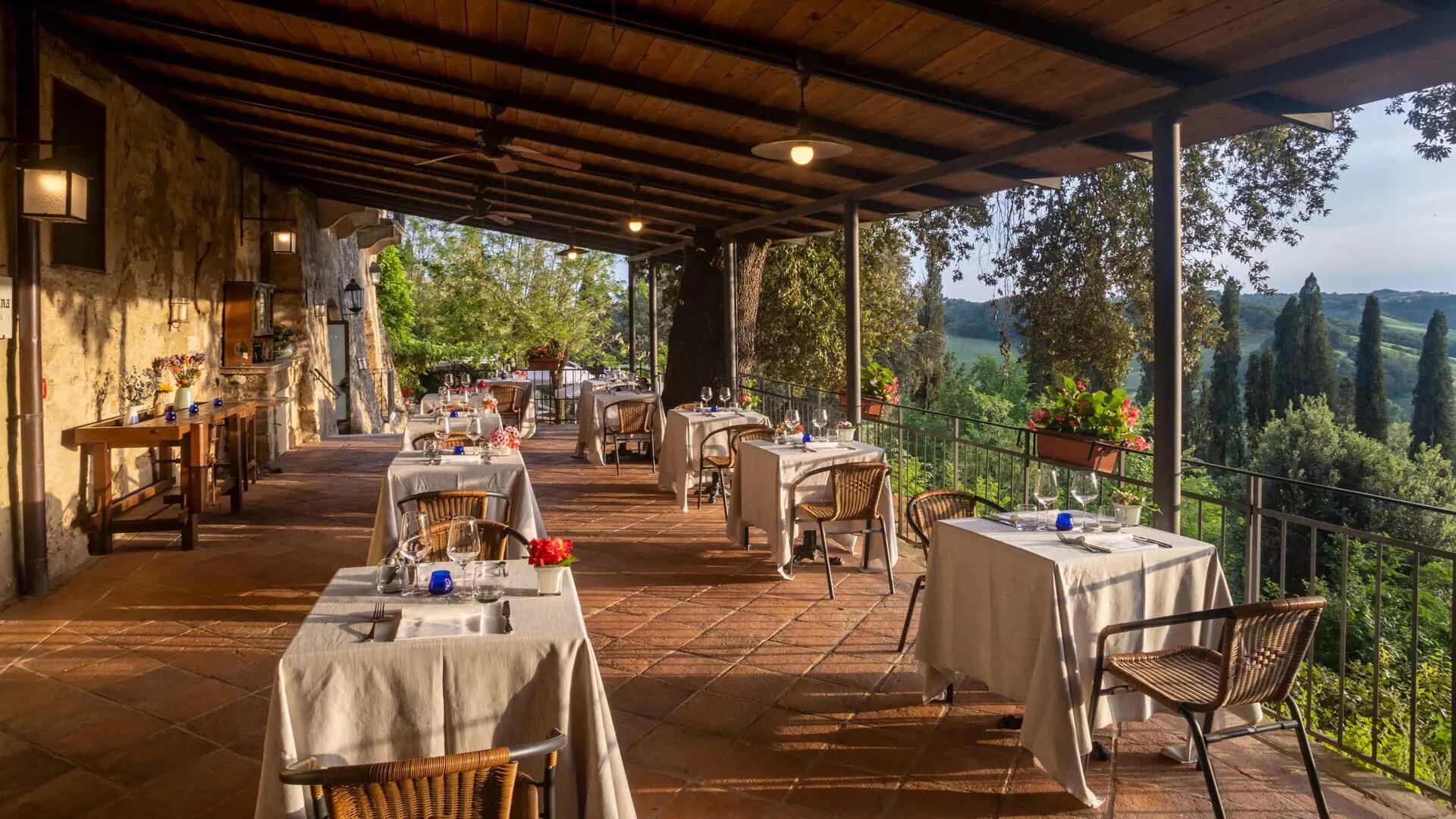 Picture of La Taverna Toscana Restaurant