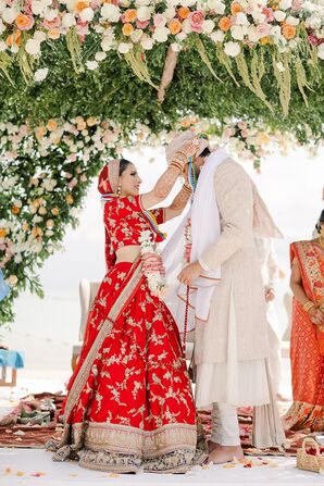 Varmala Flower Garland Exchange at Indian Wedding