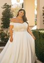Essense of Australia D3565 plus Ball Gown Wedding Dress - thumbnail - 5