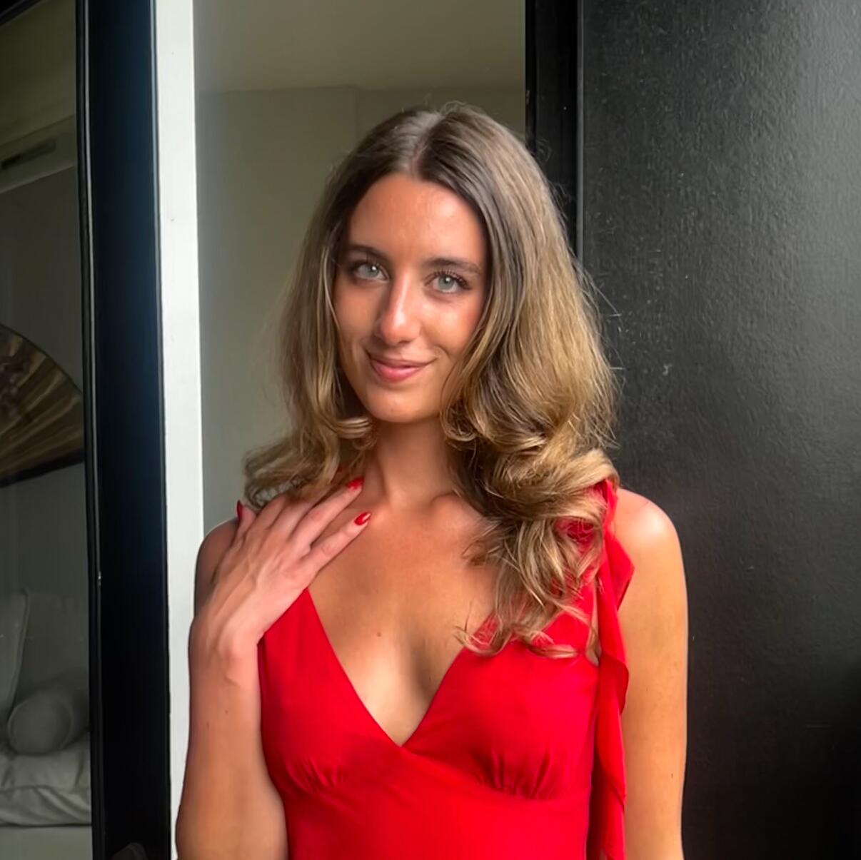 Nicole Young 