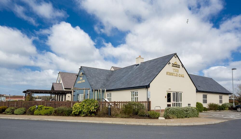 Picture of Sessile Oak, Llanelli by Marston's Inns