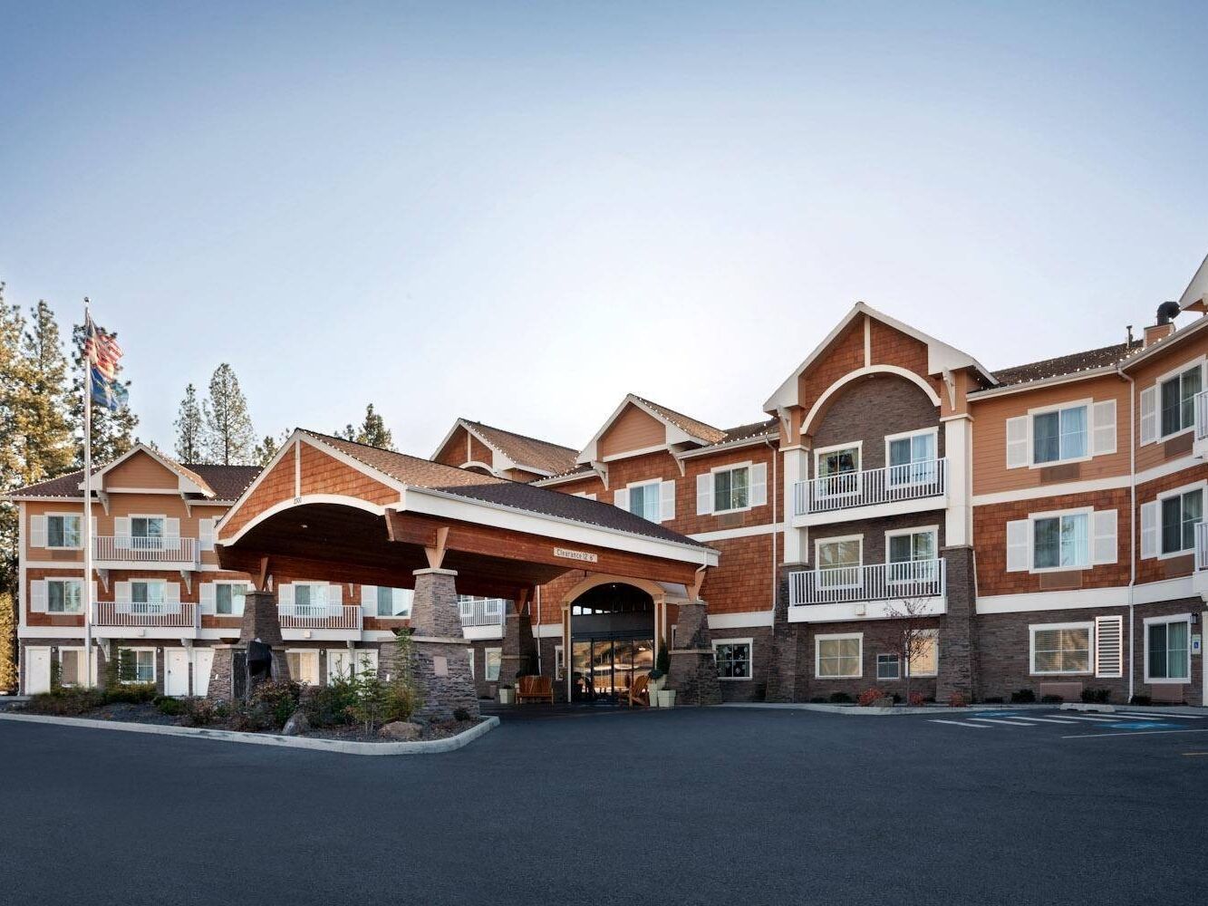 Picture of Holiday Inn Express & Suites