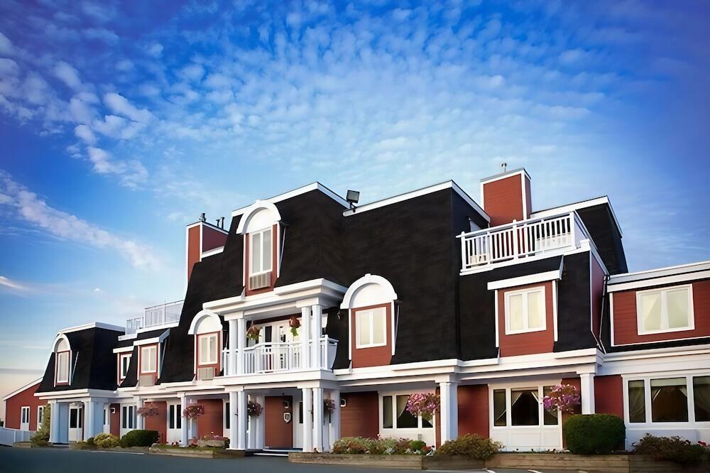 Picture of Inn on the Lake
