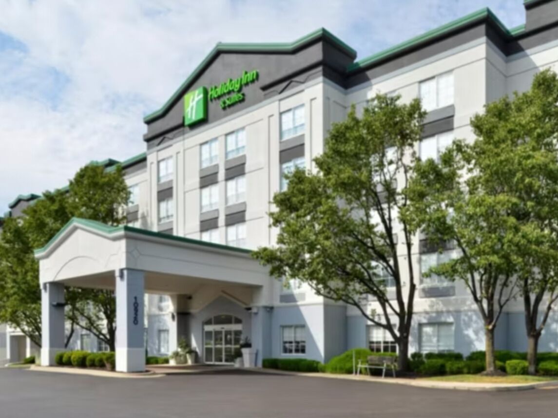 Picture of Holiday Inn & Suites Overland Park Convention Center
