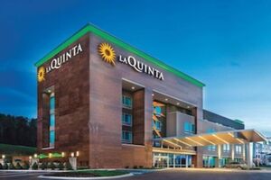 Picture of La Quinta Inn & Suites by Wyndham Cleveland TN