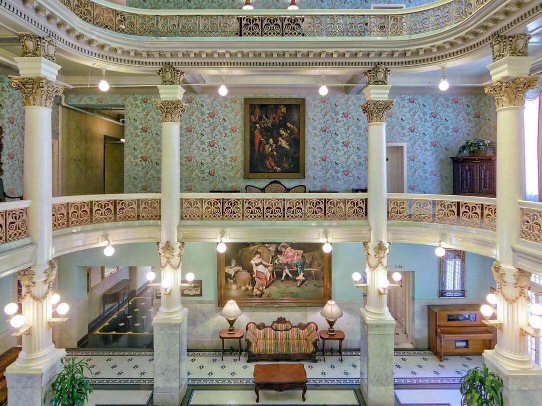 Picture of Menger Hotel