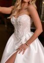 Essense of Australia D4332 A-Line Wedding Dress - thumbnail - 5