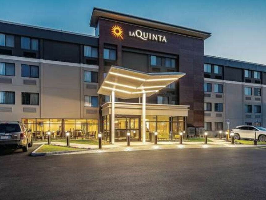 Picture of La Quinta Inn & Suites by Wyndham Salem NH