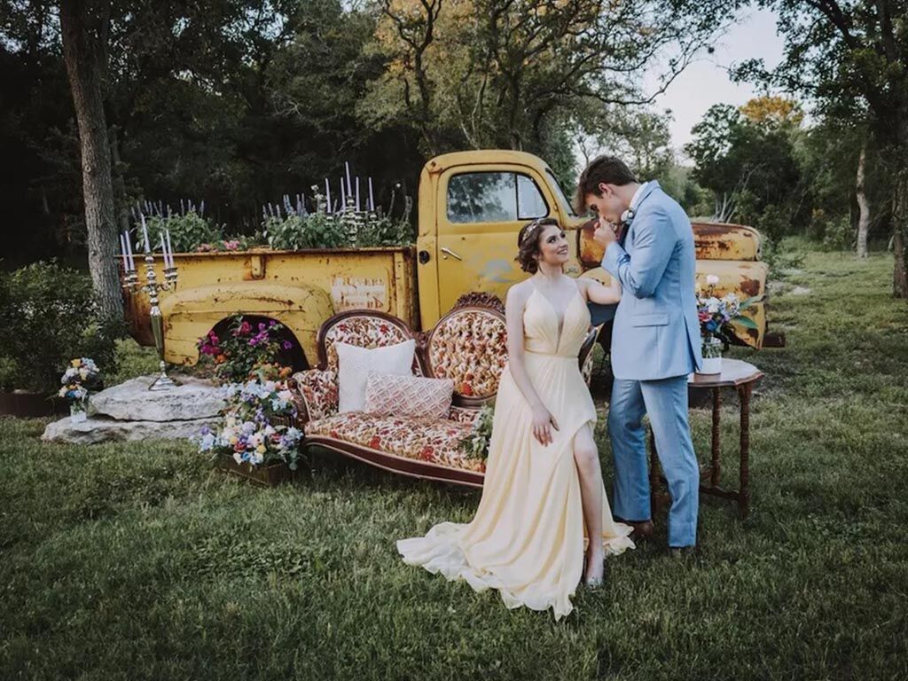 12 Unique Small Wedding Venues in San Antonio, Texas 