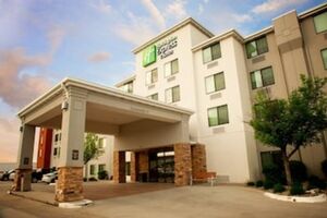 Picture of Holiday Inn Express & Suites Norfolk by IHG
