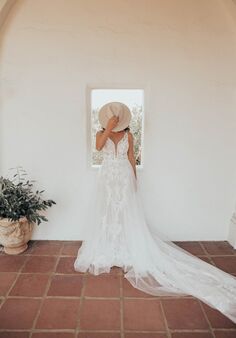 Essense of Australia D3324 Ball Gown Wedding Dress
