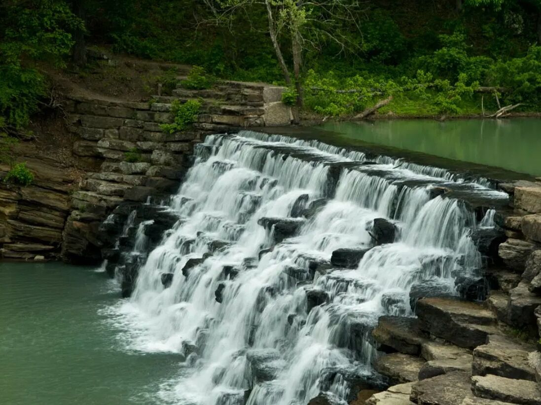 Picture of Devil's Den State Park
