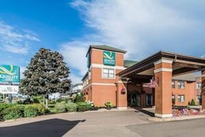 Picture of Quality Inn &  Suites Garden of the Gulf