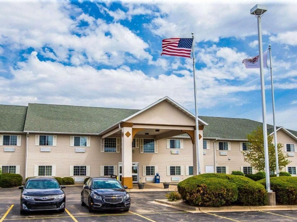 Picture of Quality Inn & Suites Dixon near I-88