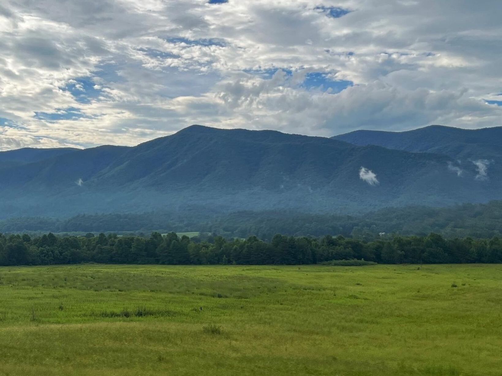 Picture of Cades Cove Scenic Loop