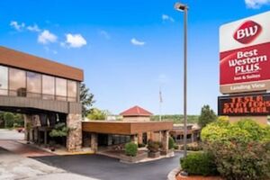 Picture of Best Western Plus Landing View Inn & Suites