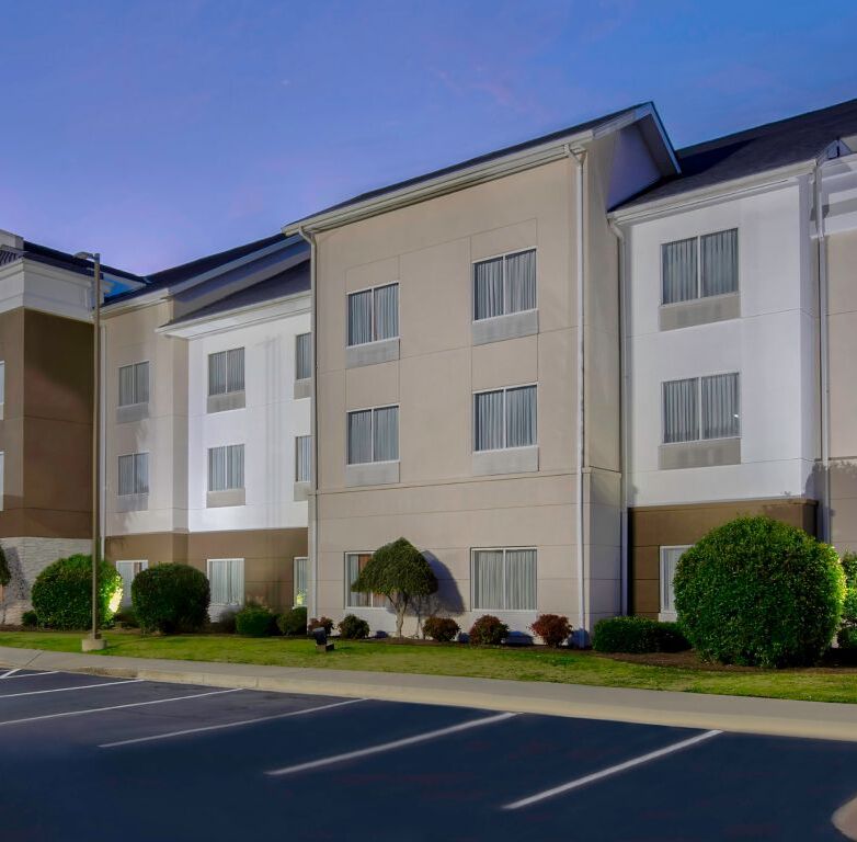 Picture of Fairfield Inn & Suites