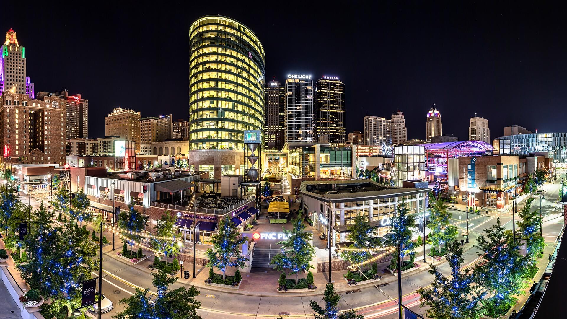 Picture of Power & Light District - DT View + Roof - Zen@Sky