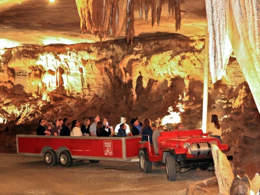 Picture of Fantastic Caverns