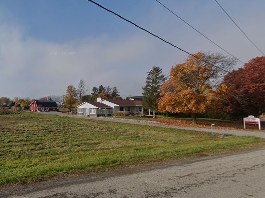 Picture of The Venue: Red Roof Retreat