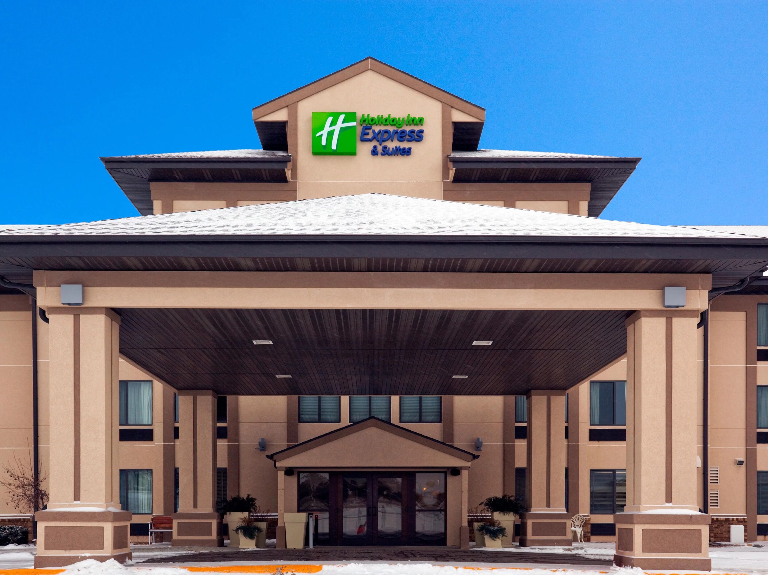 Picture of Holiday Inn Express & Suites Winner, an IHG Hotel