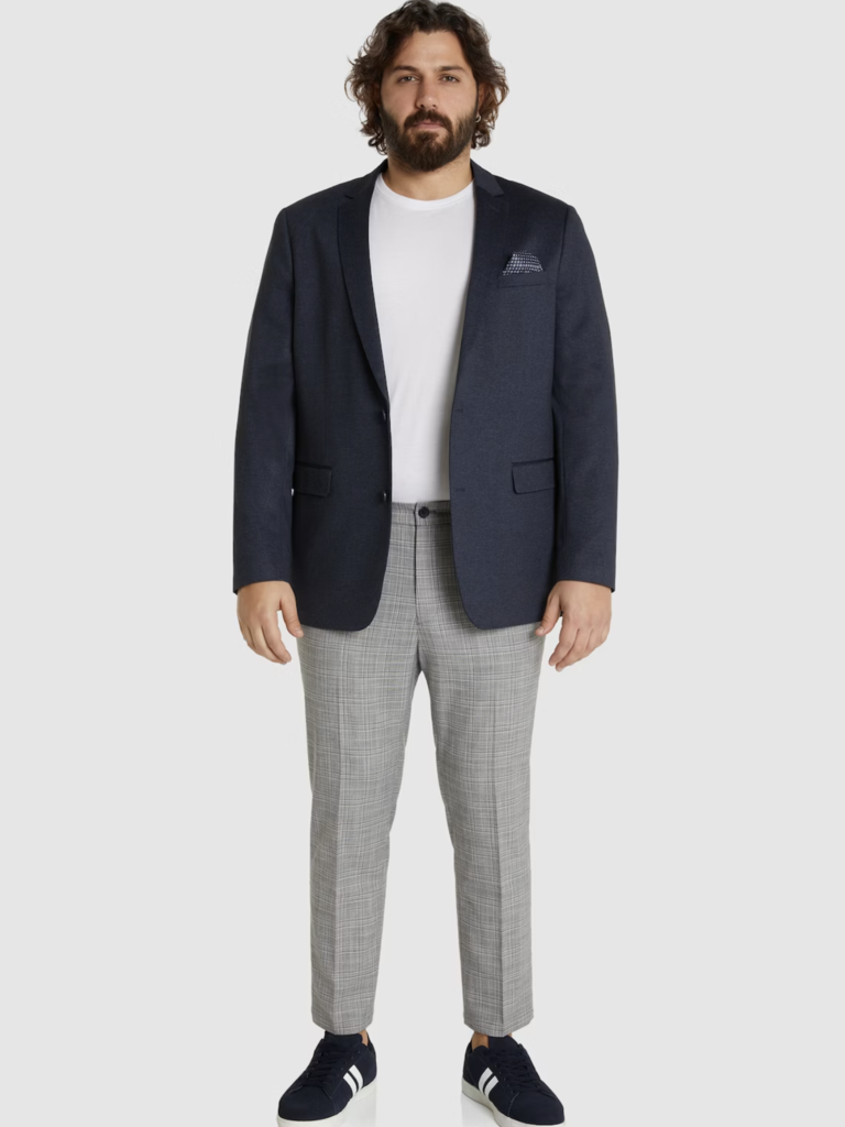 Dressy Casual Wedding Attire - Guest Guide For Men & Women