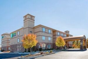Picture of Holiday Inn Express & Suites Absecon Atlantic City an IHG Hotel
