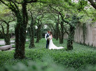 Lauren Rykovich (29 and a pharmacist) and Matthew Blondell (31 and an elementary school physical education teacher) held their Downtown Chicago weddin