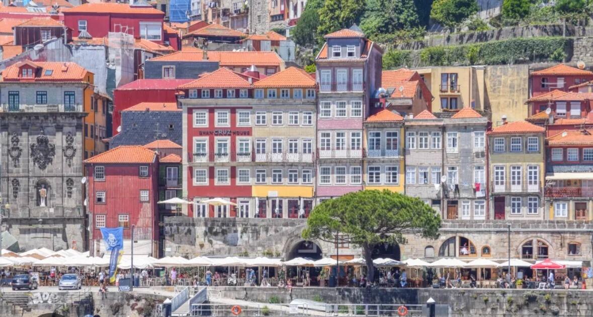 Picture of Caís da Ribeira