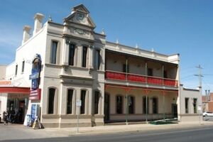 Picture of Mitchell River Tavern