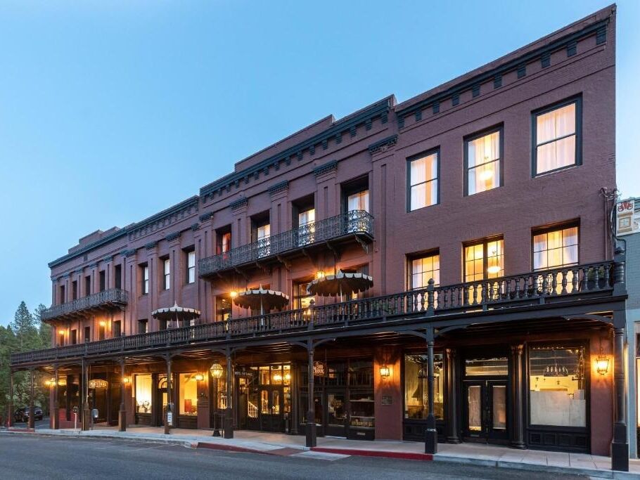 Picture of The National Exchange Hotel