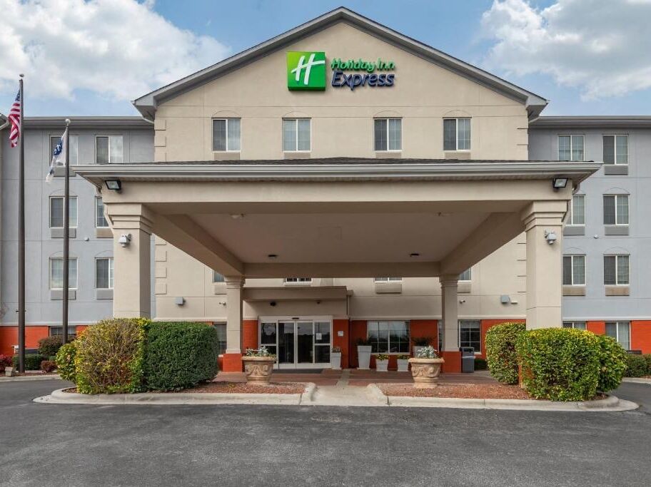 Picture of Holiday Inn Express Charlotte West - Gastonia, an IHG Hotel