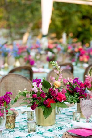 Colorful Centerpiece With Snapdragons